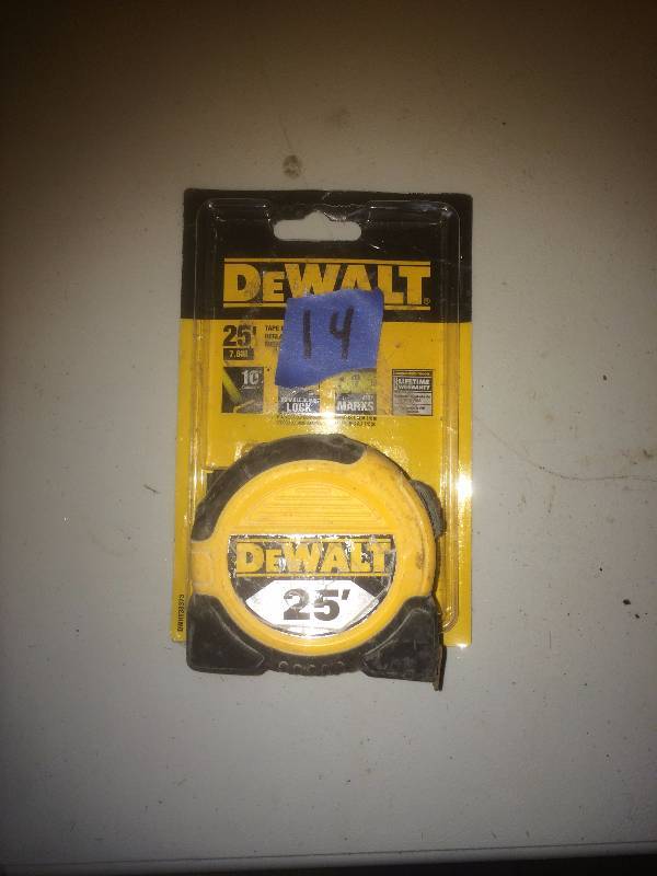Dewalt Tape Measure