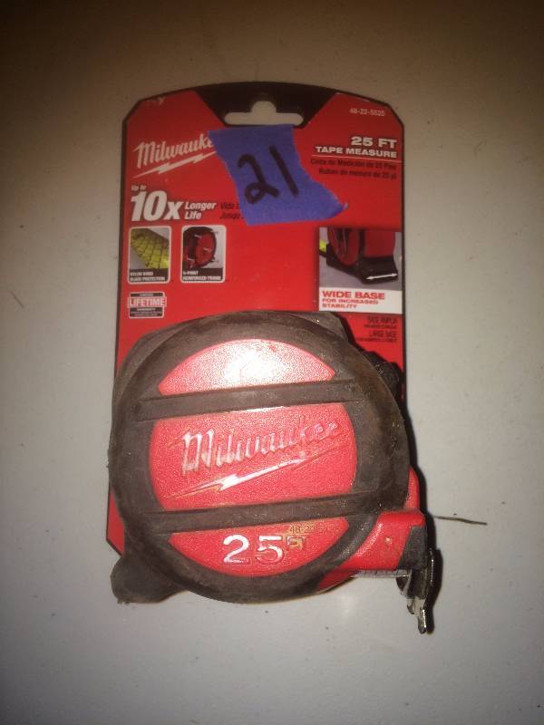 Milwaukee Tape Measure