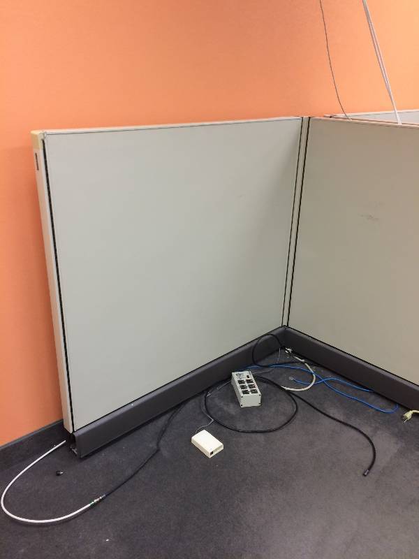 lot 25 image: Herman Miller Action Office Series Wall Partition Cubicle Wall Panels Modular 3 Panels L Shape Privacy Dividers Steel Washable - Super Pre-owned Condition No Dents Etc.