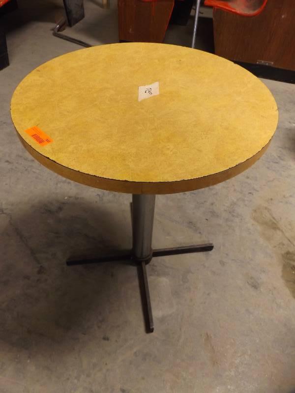 Round Table