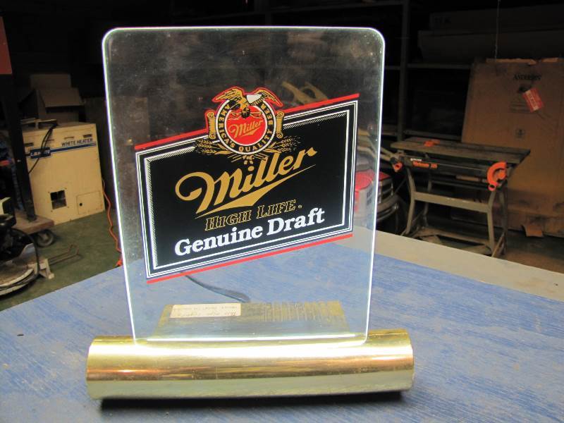 MGD Miller Bar Top Lighted Sign