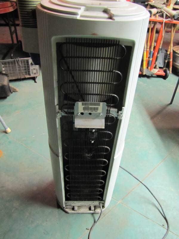 Hot & Cold Water Dispenser