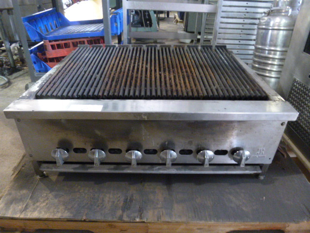 lot 9 image: Jade Range Char Broiler