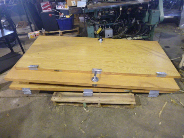lot 84 image: 3 Solid Core Doors