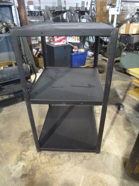 lot 86 image: Metal Shelf