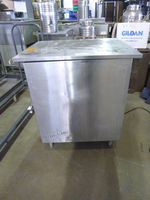 lot 111 image: Norris Dispensers Inc. Milk Cooler
