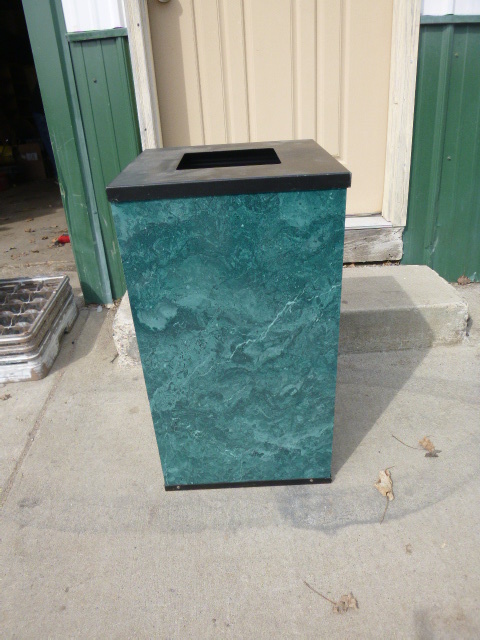 lot 145 image: Trash Can