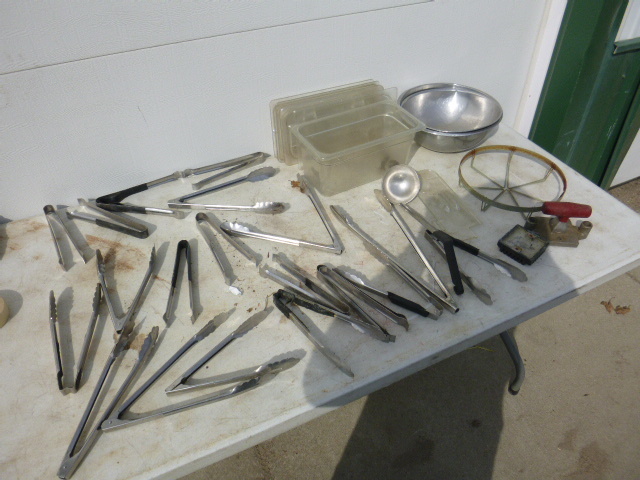 lot 152 image: Miscellaneous Kitchen Items