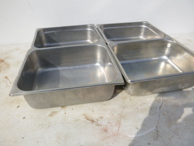 lot 153 image: 4 Half Size Steam Pans