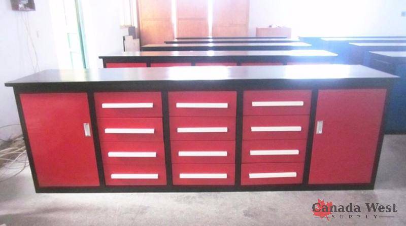 lot 66 image: NEW 12 DRAWER 10 FT SWING RED TOOL BENCH