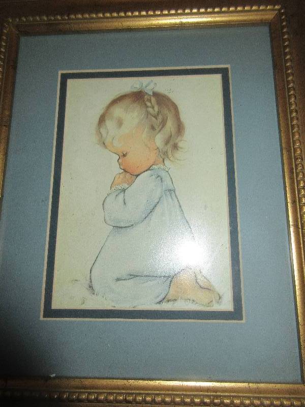 BABY KNEELING PICTURE