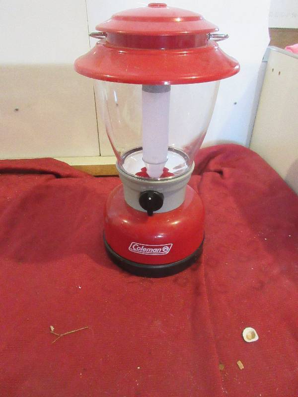 NEW STYLE COLE MAN LANTERN