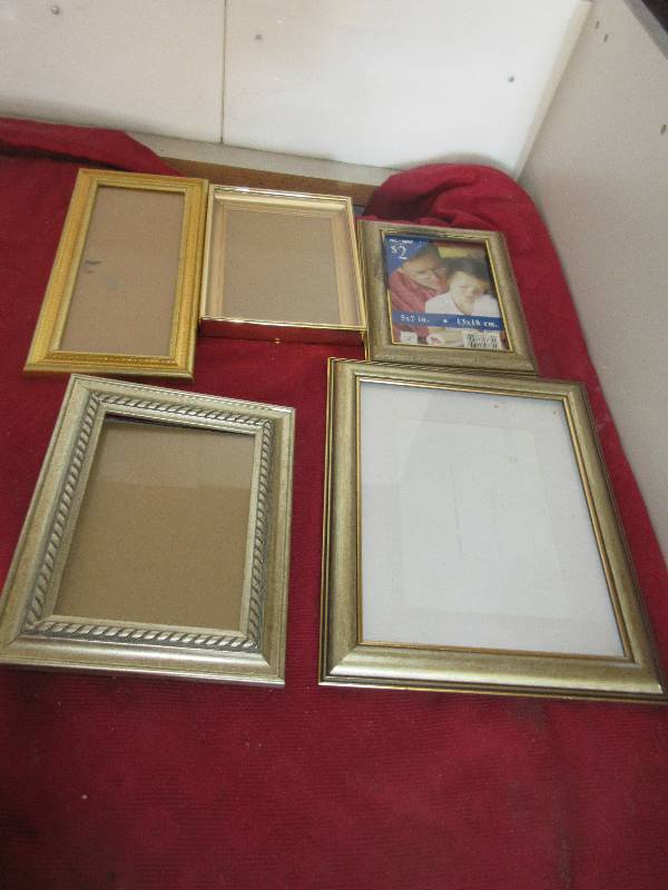 5 BRONZ AND GOLD RIMMED PICTURE FRAMES