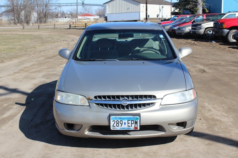 2001 Nissian Altima GXE Limited Edition