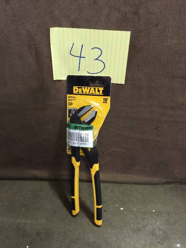 lot 43 image: Dewalt 10 in. Straight Jaw Pushlock Pliers
