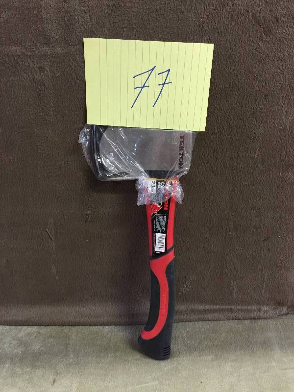 lot 77 image: TEKTON 3284 20-Ounce Fiberglass Camp Axe New