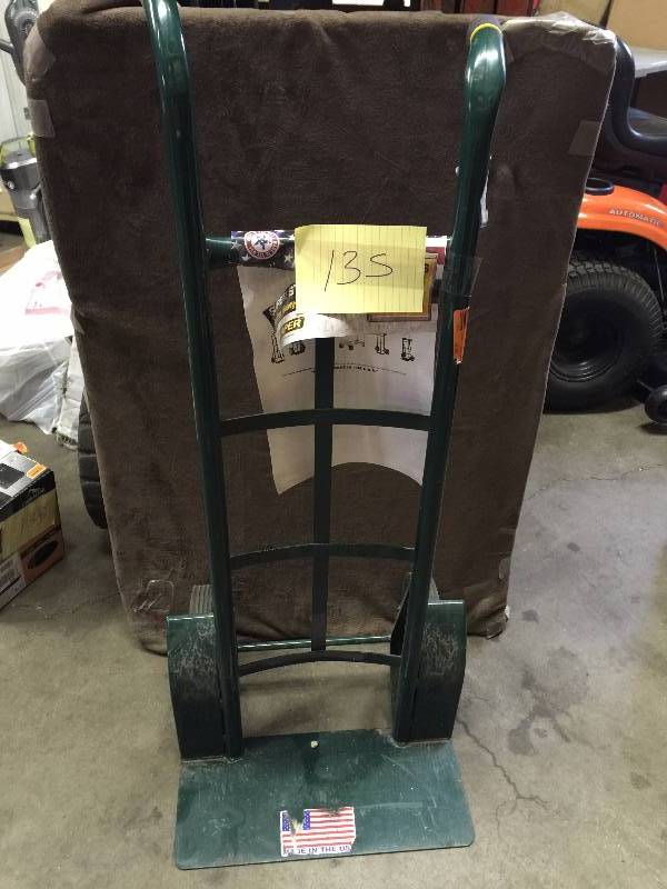 lot 135 image: Harper Trucks H51T86 Flat-Free 1000-Pound Capacity Dual