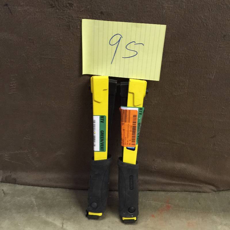 lot 95 image: Lot of 2 Sharpshooters used not tested