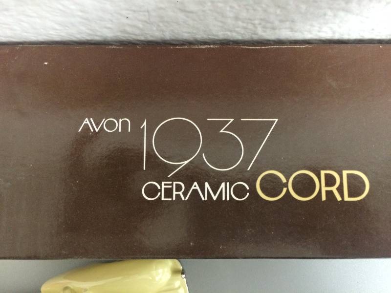 Vintage Avon 1937 Ceramic Cord