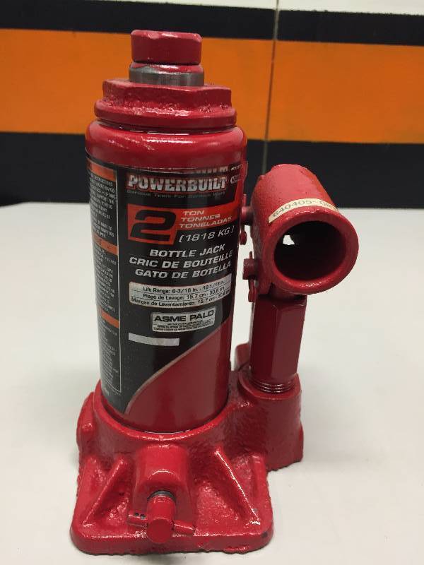 lot 7 image: POWER BUILT 5 TON BOTTLE JACK