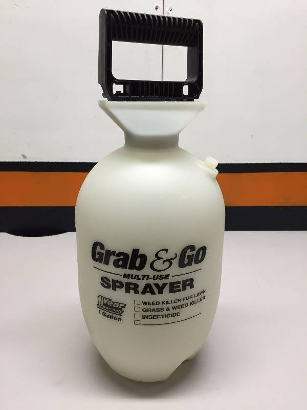 lot 38 image: GRAB AND GO MUTI USE SPRAYER 1 GALLON
