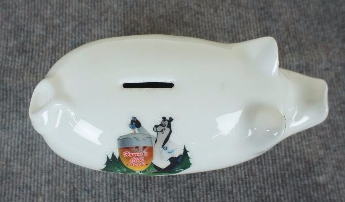 lot 20 image: Hamms Club Commerative From 2013 Bank