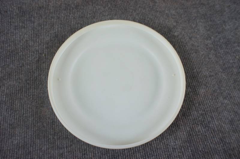 lot 34 image: Hamms Beer Frisby with the Bear