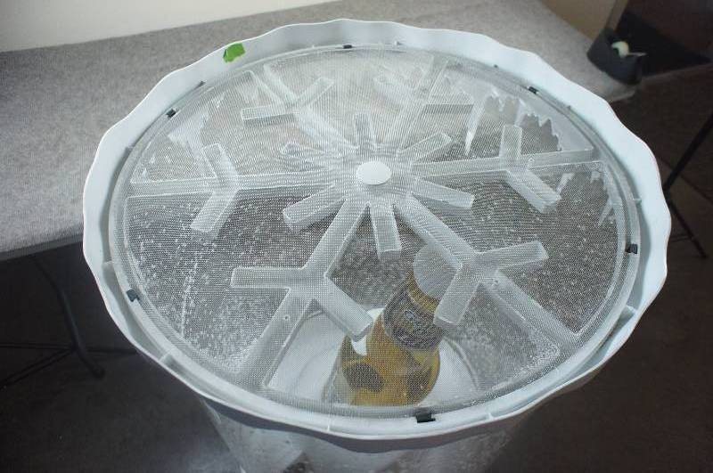 lot 83 image: Miller Genuine Draft Beer Blizzard Motion Display