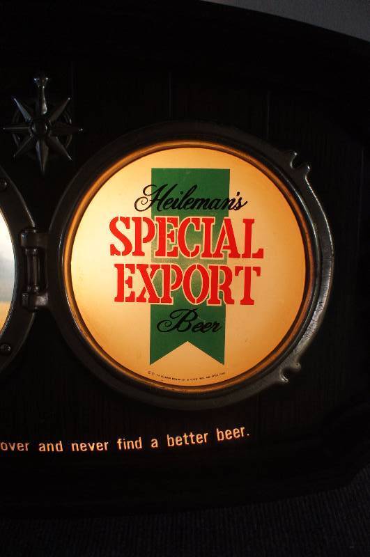 lot 86 image: Special Export Lighted Beer Sign