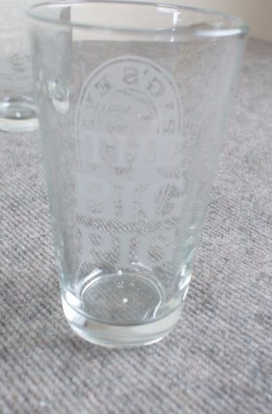 lot 108 image: Pigs Eye Beer Glasses