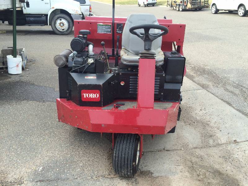 Toro Turf Sweeper 4800 MB Commercial Machinery/Equipment 3 KBID