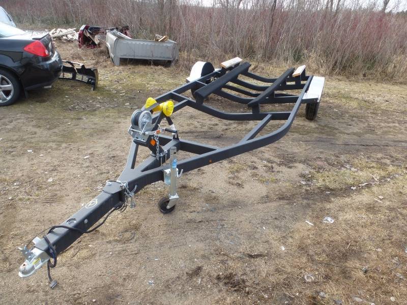 lot 4 image: 2014 Eagle Boat Trailer