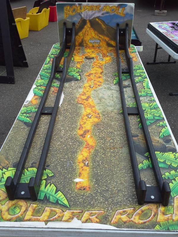 lot 32 image: Boulder Roll 6 Ft Table Game