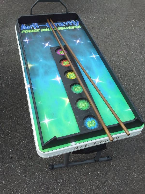 lot 33 image: Anti Gravity 4 Ft Table Game