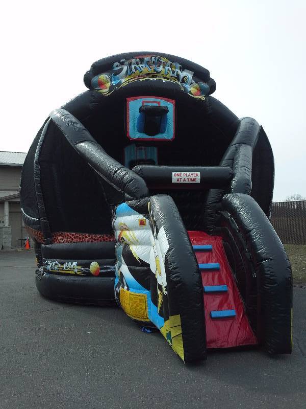 lot 39 image: Slam N Jam Basket Ball Bouncer