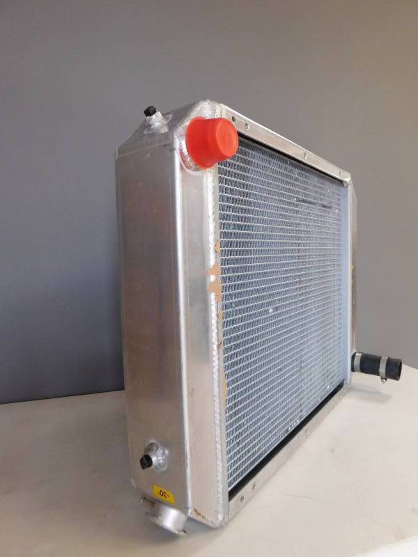 lot 13 image: Radiator