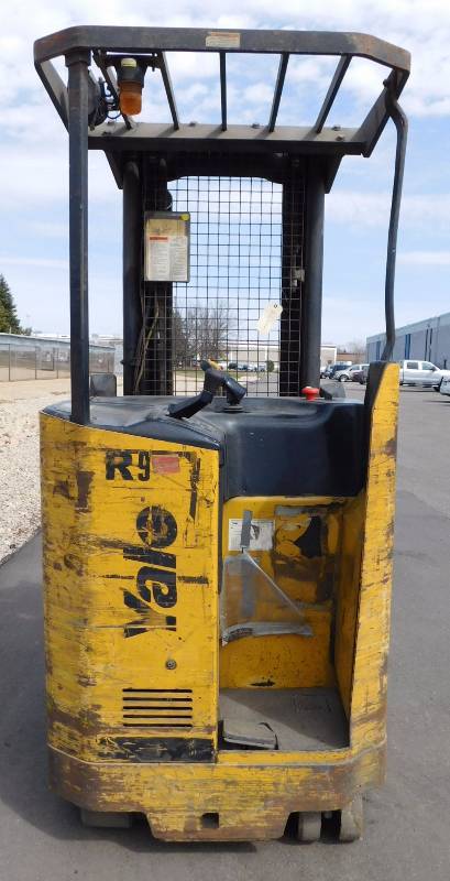 lot 5 image: Yale 24V Electric Reach Forklift with Charger