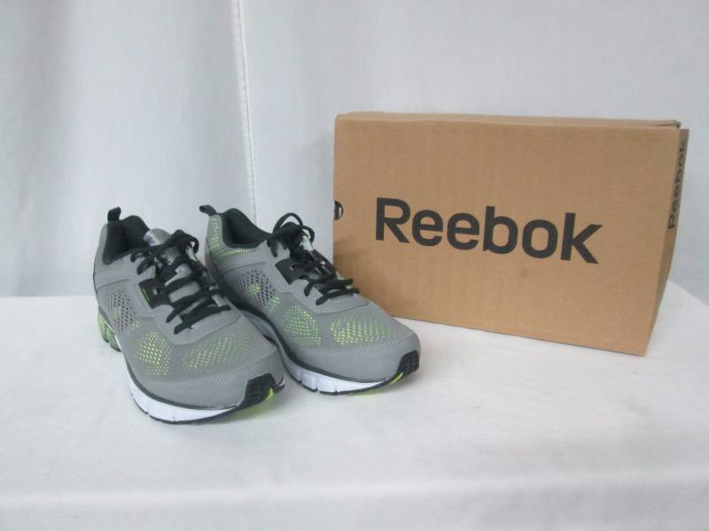lot 44 image: Reebok Mens Jet Dashride Running Shoe - Gray