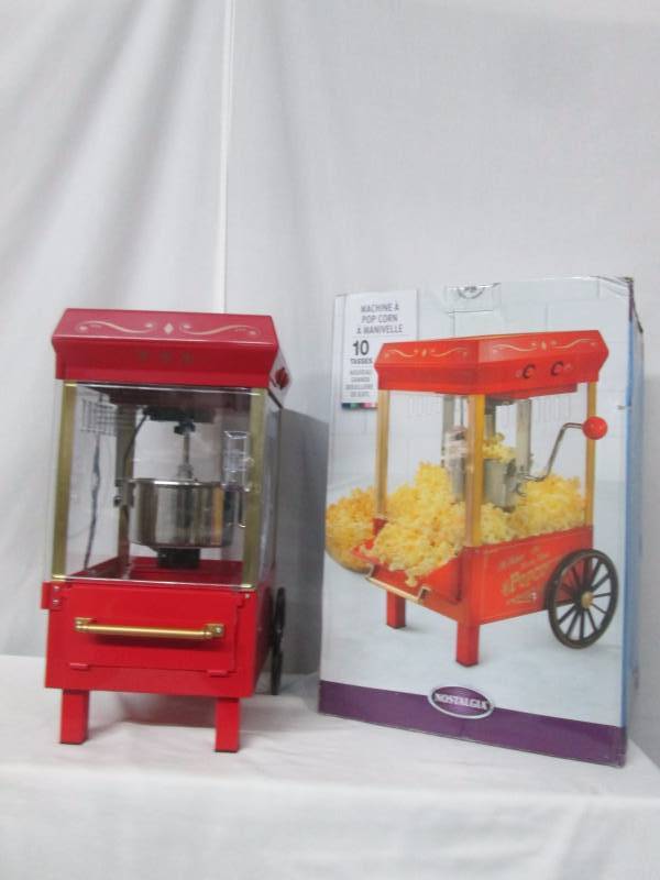 lot 40 image: Nostalgia Electrics Vintage Kettle Popcorn Maker