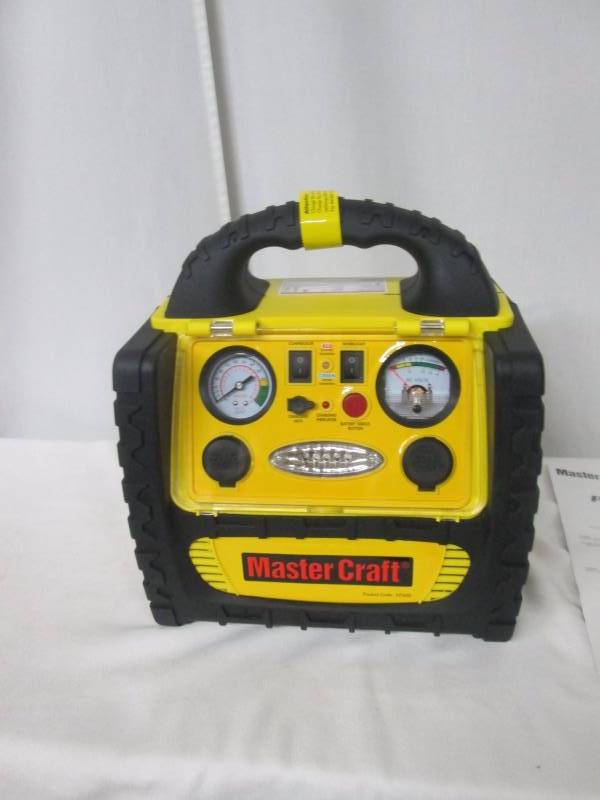 lot 26 image: Master Craft 5-in-1 Power Station