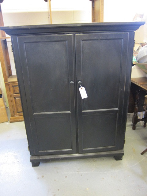 lot 2 image: Black Media Center