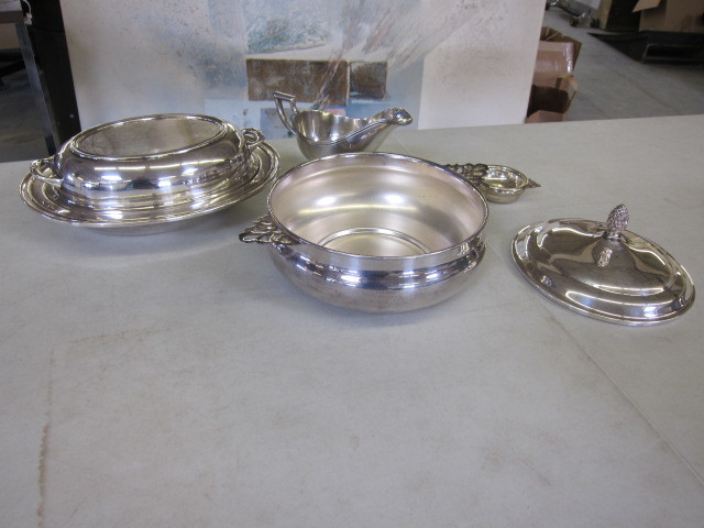 lot 55 image: Silver Plated Items