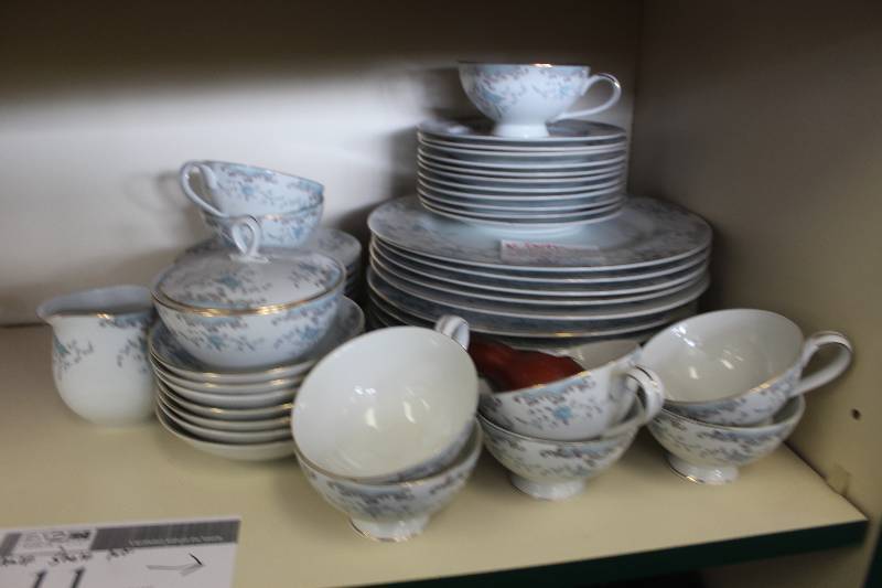 lot 11 image: Half Shelf Lot of China Set