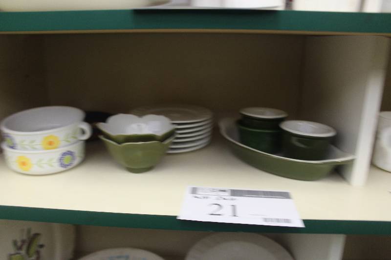 lot 21 image: Half Shelf Lot of China Set