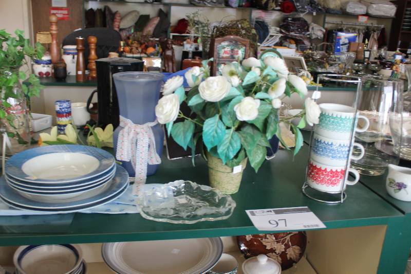 lot 97 image: Shelf Lot of Ceramics, Glassware, Coffee Maker