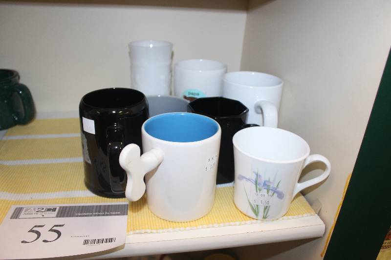 lot 55 image: Shelf Lot of Ceramics
