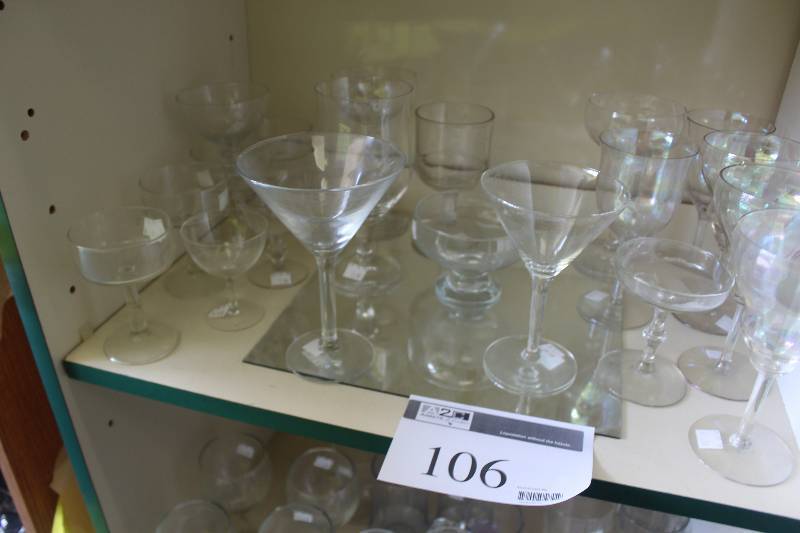 lot 106 image: Shelf Lot of Glassware