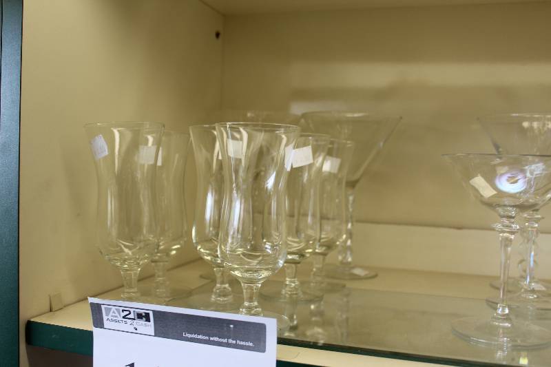 lot 110 image: Shelf Lot of Glassware