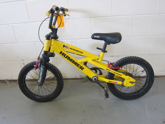 lot 2 image: Kids Bike