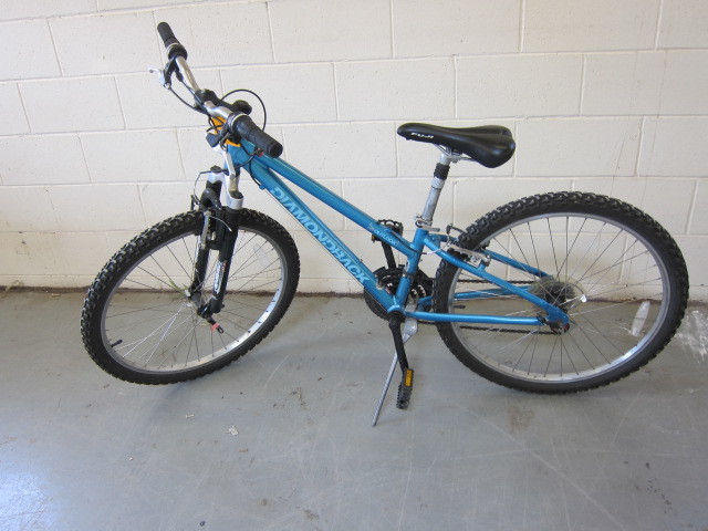 lot 7 image: Ladies Bike